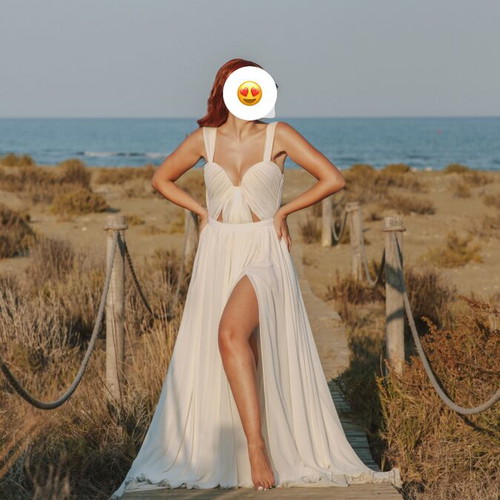 Wedding dress with veil like new, white chiffon, size M