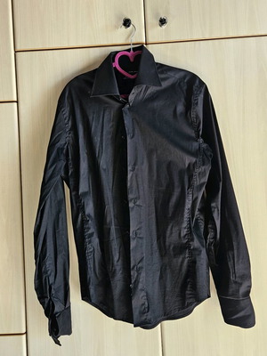 Zara shirt black size L like new