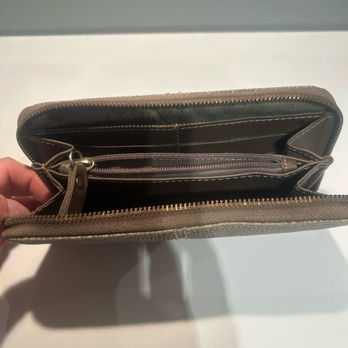 Thiros large beige women's wallet used with multiple card slots