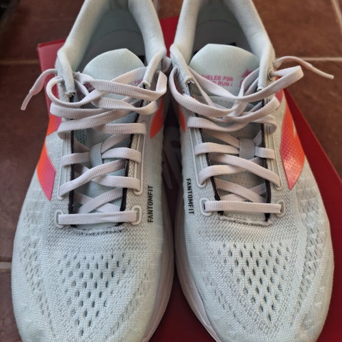 New Balance Fuelcell SuperComp Trainer v3 running shoes, size 44