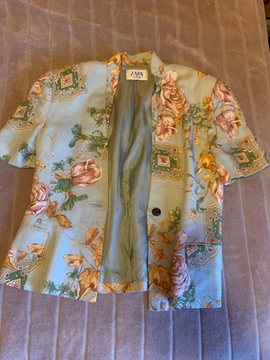 Zara short-sleeve jacket used, size M / 38 / 10