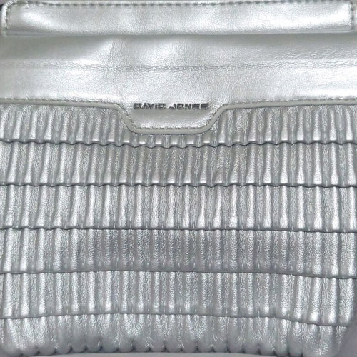 David Jones crossbody bag silver like new, 25x17 cm