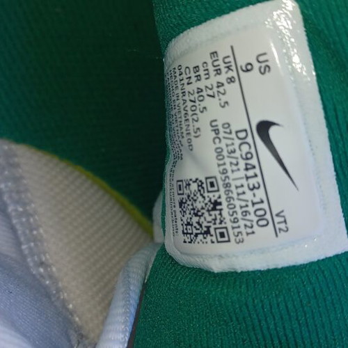 Athletic shoes like new, size 42.5