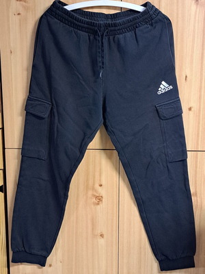 Adidas men's black sweatpants with pockets