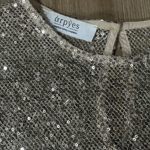 Arpyes gold sequin crop top, size M