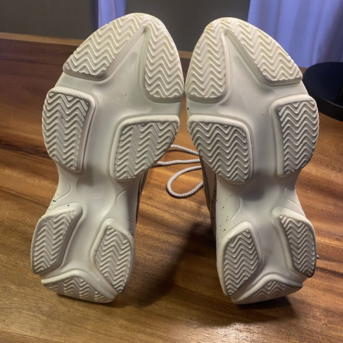 Renato Garini Multicolor Sneakers size 39 like new, narrow fit for 38
