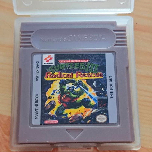 Teenage Mutant Ninja Turtles III Radical Rescue Game Boy cartridge like new