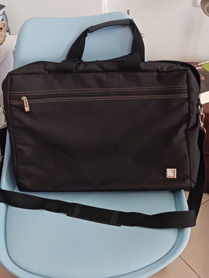Urban Factory laptop bag like new, black, with inner and outer pockets