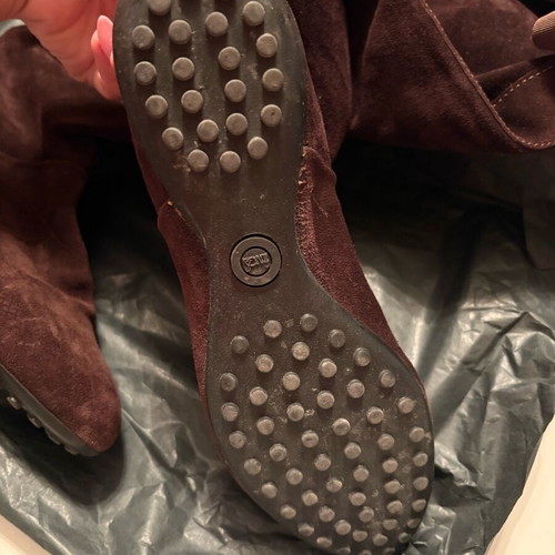 Feng Shoe brown suede boots like new, size 36