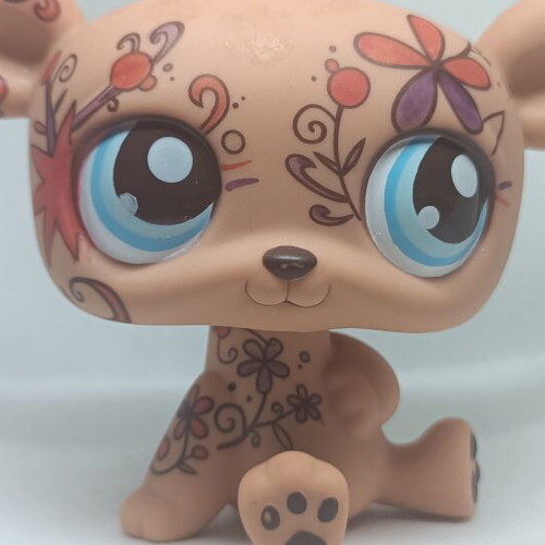 Littlest Pet Shop Jumbo Brown Bear figure used, collectible Hasbro toy