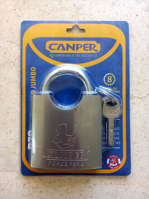 Canper heavy-duty horseshoe padlock with semi-closed shackle and four keys