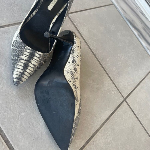 Zara pumps like new, black and white zebra pattern, size 39