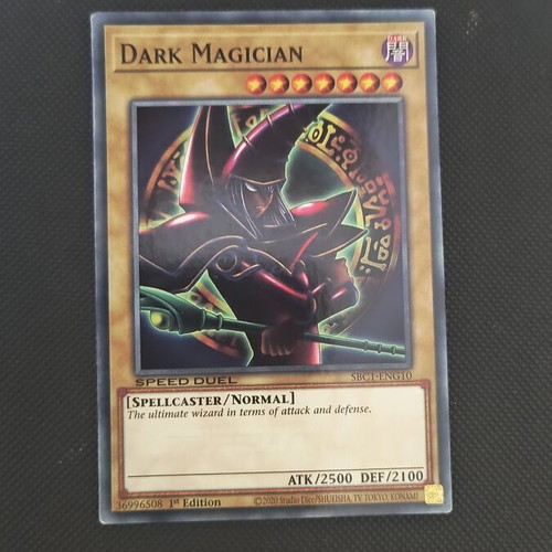 Dark Magician Yu-Gi-Oh card like new