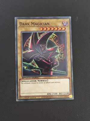 Dark Magician Yu-Gi-Oh card like new