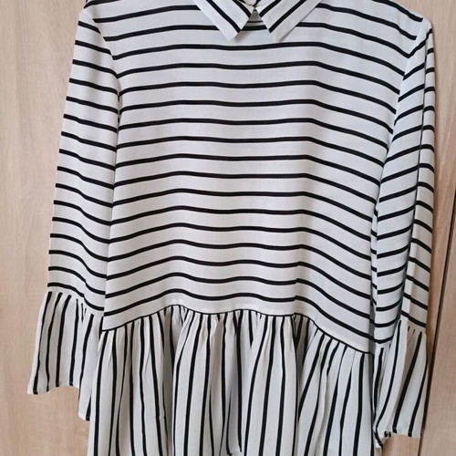 Esprit striped blouse with collar like new