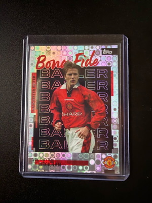 Sir David Beckham Halo Insert like new Topps Man United 2025/26