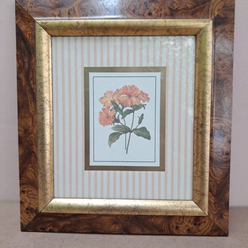 Decorative frame like new 26x28 cm