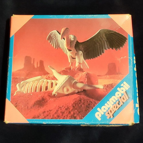 Playmobil 4503 Vulture with Bones new, sealed packaging