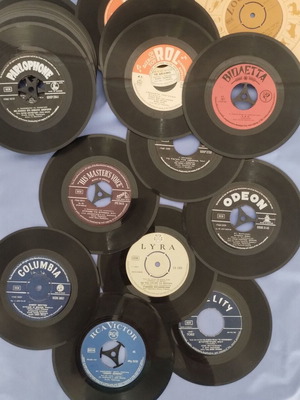 Vinyl 45 RPM records like new, set of 36 with Greek and foreign music