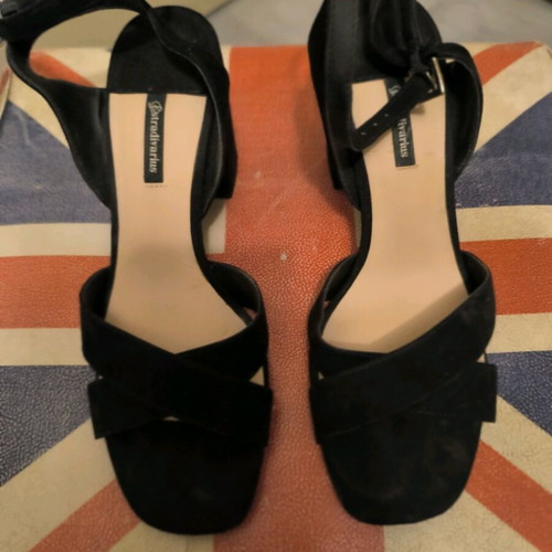 Black Castor-Look Sandals Stradivarious Size 39 Used