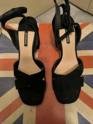 Black Castor-Look Sandals Stradivarious Size 39 Used