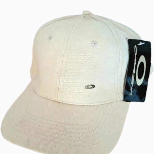 Oakley Vintage Tinfoil Cap brand new, ecru