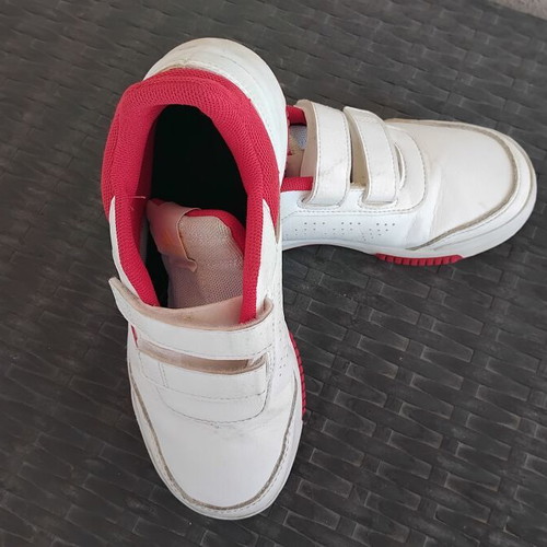 Adidas Tensaur Sport 2.0 kids shoes, white with red details, size 35