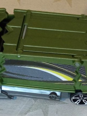 Hot Wheels νταλίκα μεταχειρισμένη, μήκος 27cm