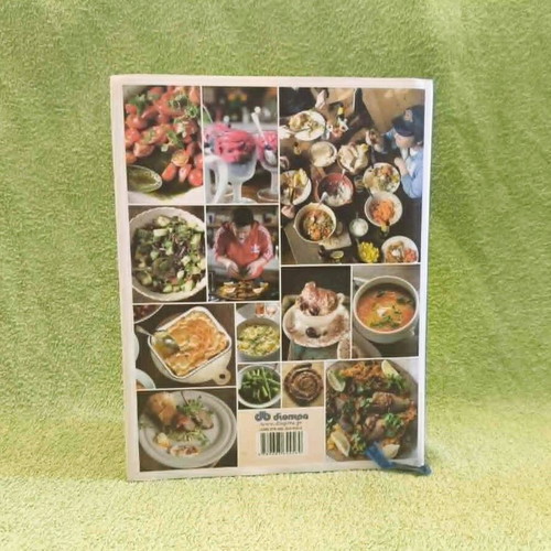 30 Minute Meals Jamie Oliver cookbook like new, Greek edition