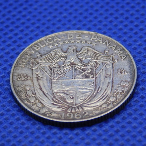 Panama 1/4 Balboa 1962 Silver Coin used, 90% silver