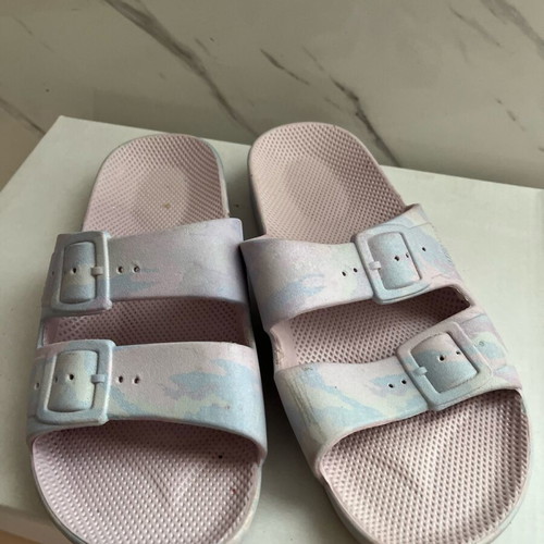Children's slippers like new, size 32-33, purple and turquoise