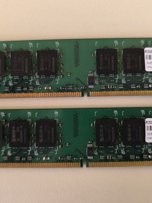 RAM DDR2 memory 2x1GB like new