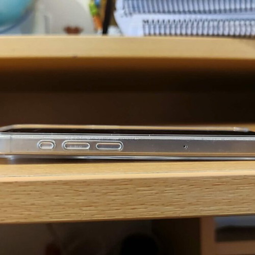 Apple Original MagSafe Transparent Phone Case for iPhone 15 Pro like new