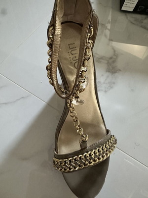 Liu Jo platform sandals like new, leather, gold