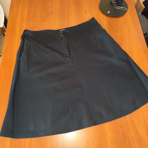 Black A-line skirt used, size L