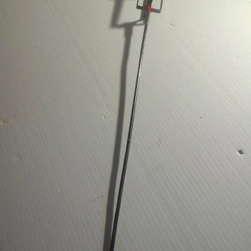 Ardachtos or Agrattas used iron tool for winding thread