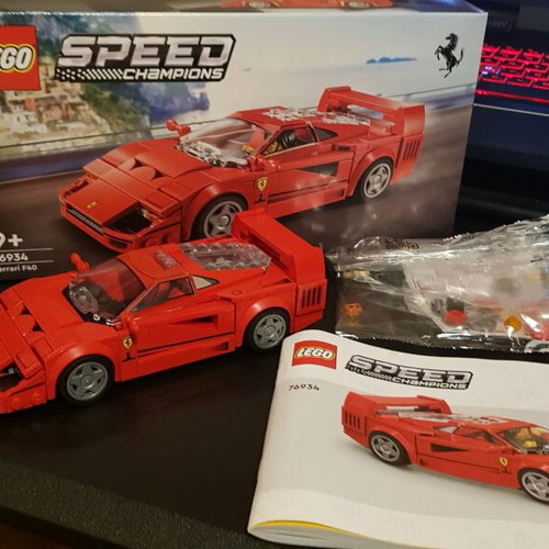 Lego Ferrari F40 76934 assembled like new