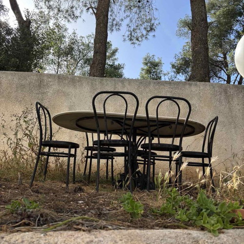 Garden table with marble and 6 metal chairs used