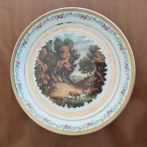 Authentic Limoges decorative plates like new, set of 2 with gold trim