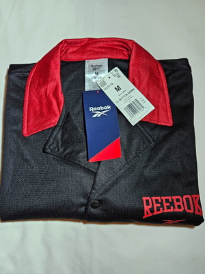 Reebok men's t-shirt shirt new, size M, black red