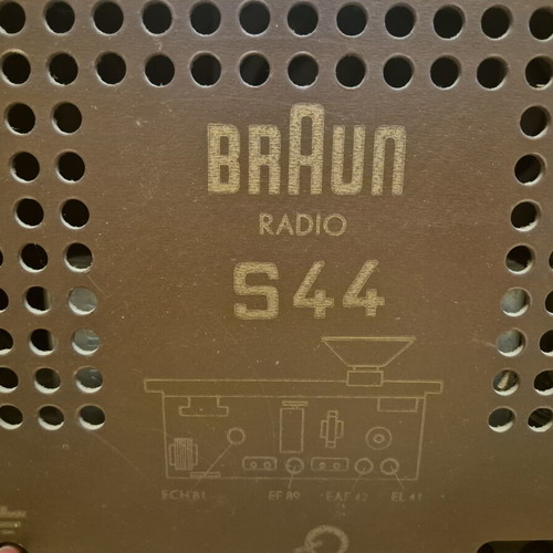 Braun S44 vintage retro radio