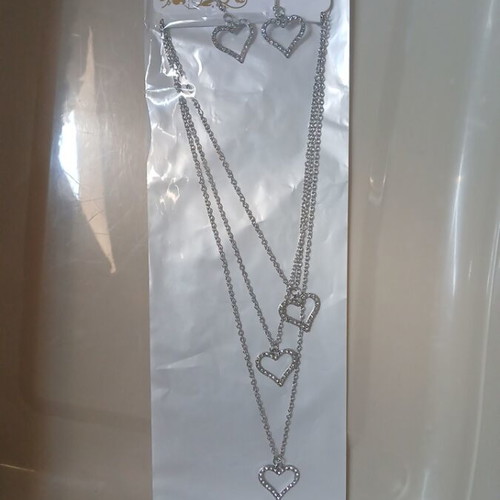 Silver heart necklace and earrings set