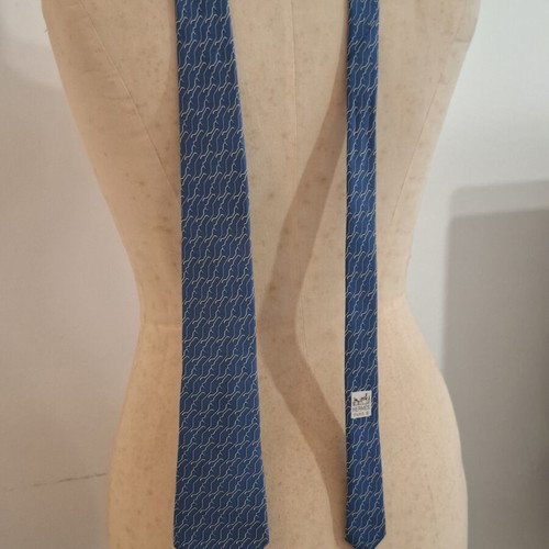 Hermes vintage silk blue tie
