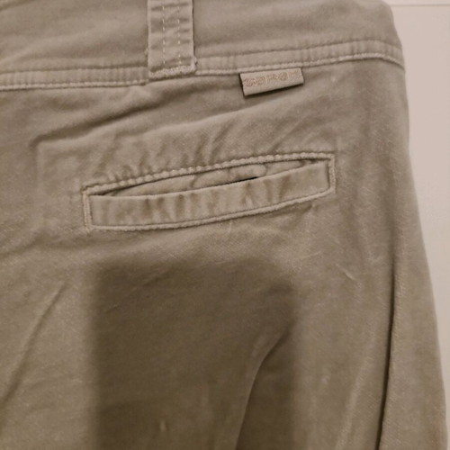 Sarah Lawrence velvet capri pants like new, beige, size 14