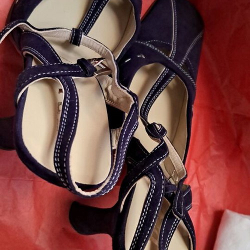Prada purple pumps new size 38.5