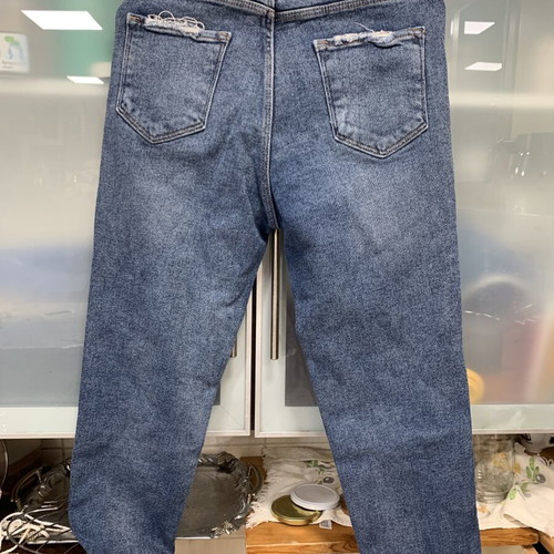 Women's blue jeans like new, size 29