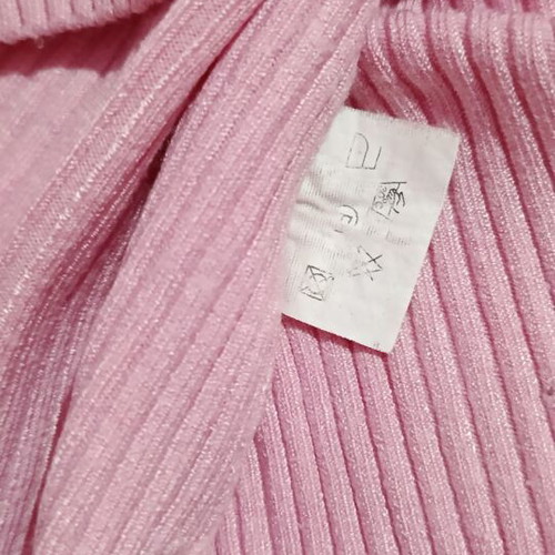Vintage knitted pink sweater with V-neck