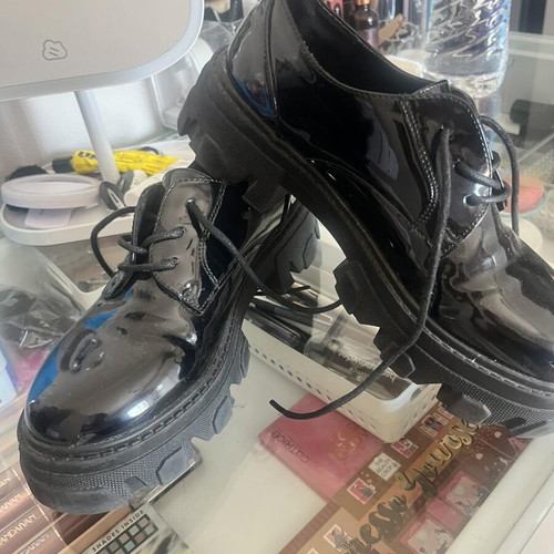 Loafers patent leather like new, size 37, black