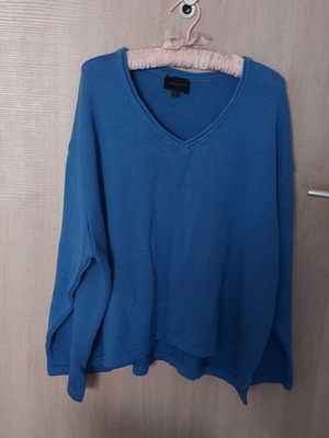 Knitted oversized pullover blouse like new