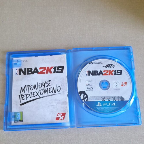 NBA2K19 video game like new